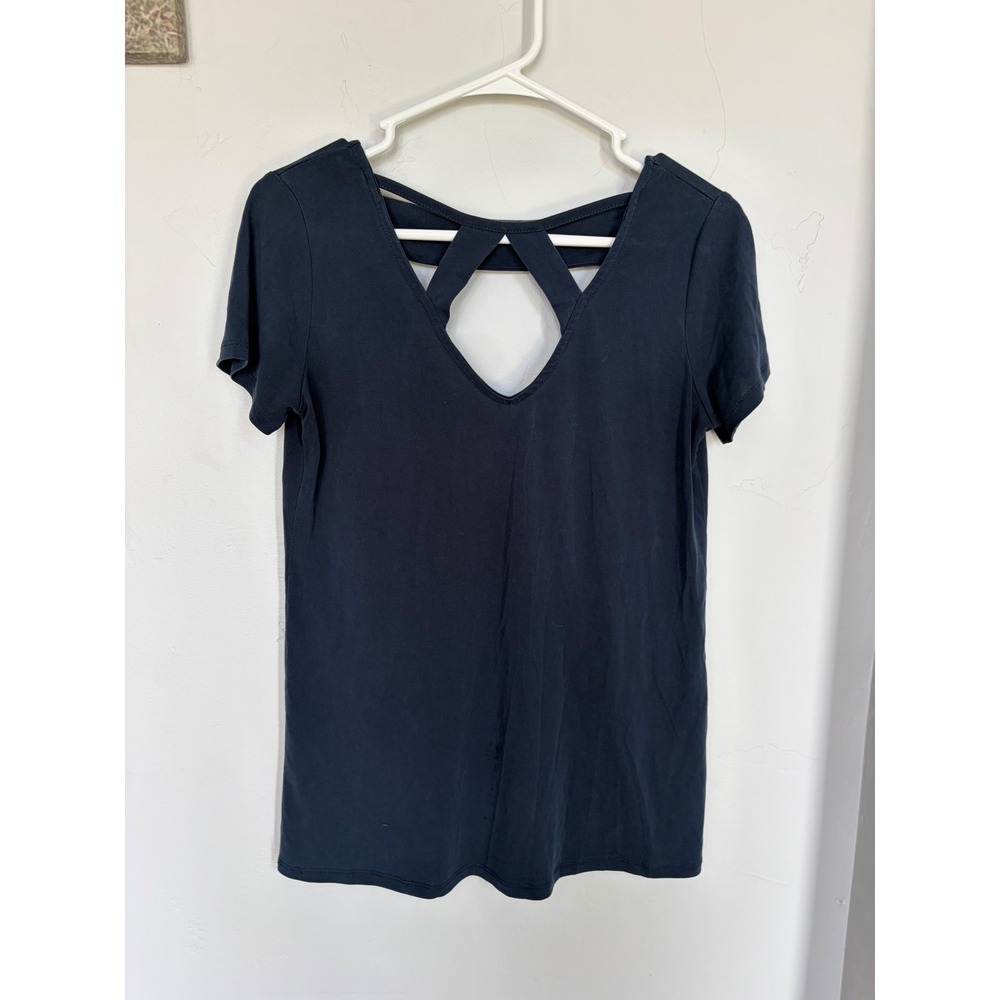 Red by BKE Womens Navy Blue Strappy Back Cutout V-Neck Short Sleeve Top XS